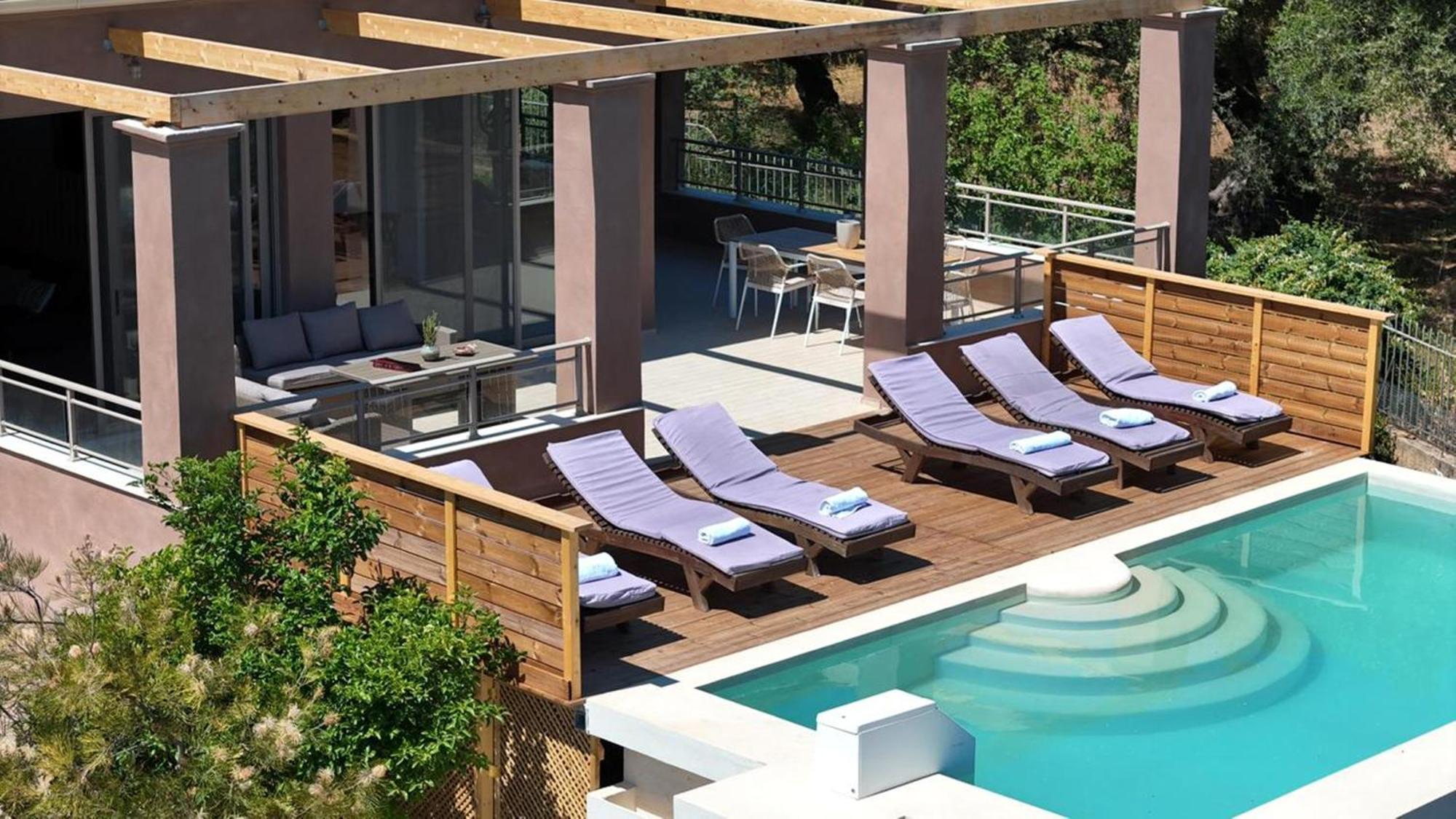 Villa Astarte - Stilvi 4 Bedroom Private With Pool