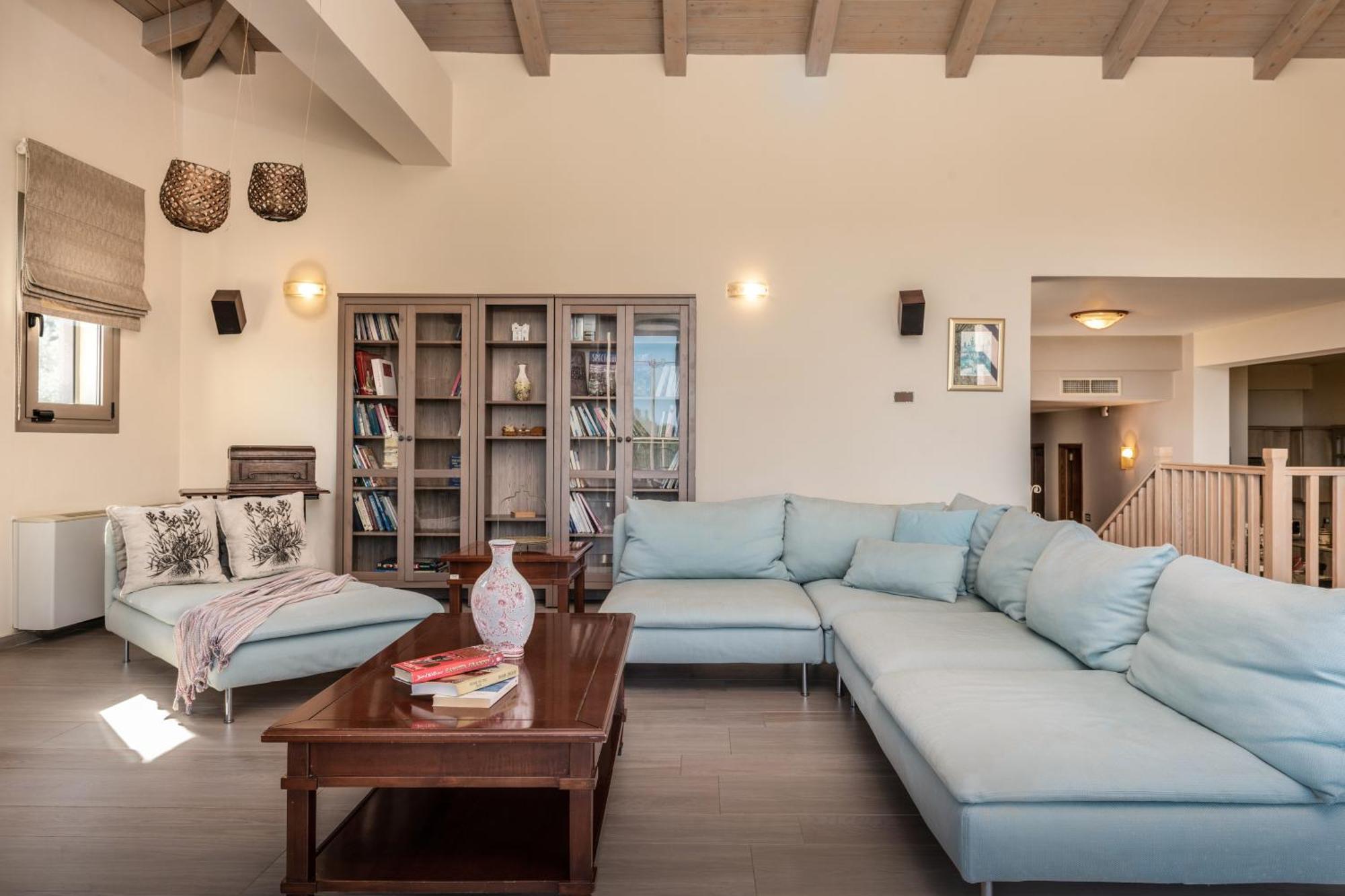 Astarte - Stilvi 4 Bedroom Private With Pool 別墅 *